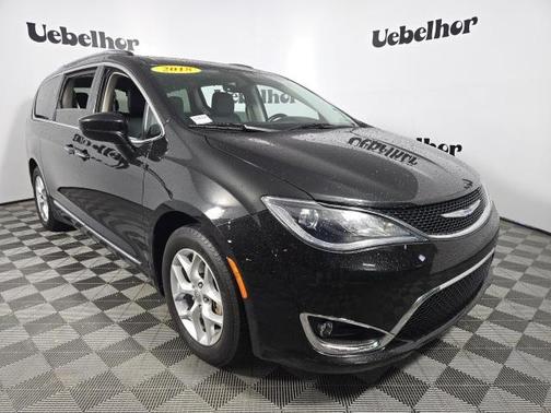 2018 Chrysler Pacifica Touring-L Plus