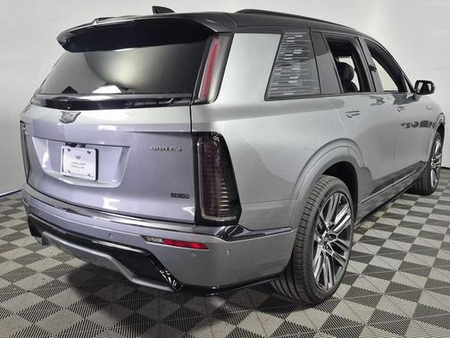 2026 Cadillac VISTIQ Platinum