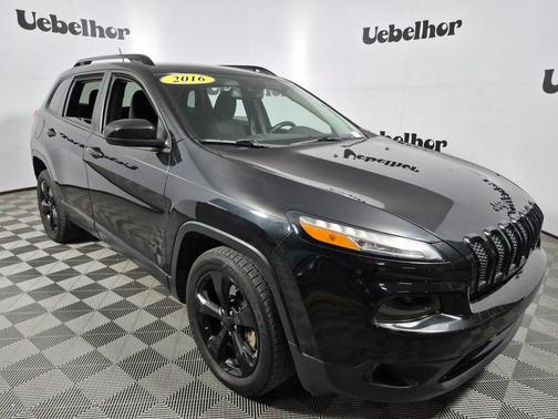 2016 Jeep Cherokee Latitude