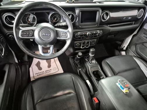 2021 Jeep Wrangler Unlimited Sahara Altitude