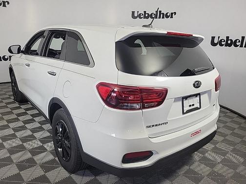 2020 Kia Sorento LX