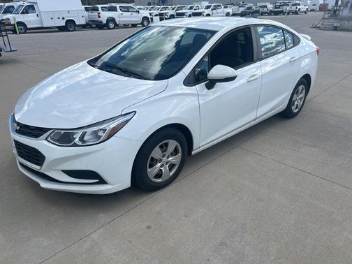 2018 Chevrolet Cruze LS