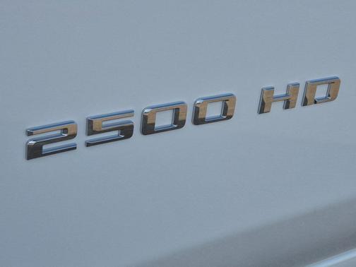 2026 Chevrolet Silverado 2500 WT