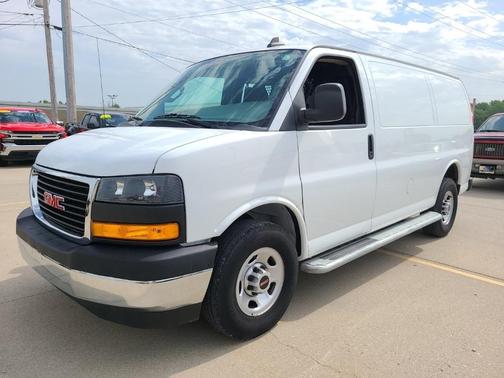 Photo 2 of 14 of 2020 GMC Savana 2500 Work Van