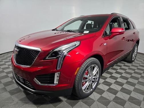 2025 Cadillac XT5 Sport
