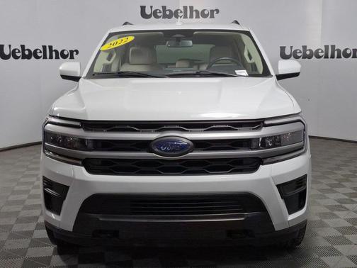 2022 Ford Expedition Max XLT