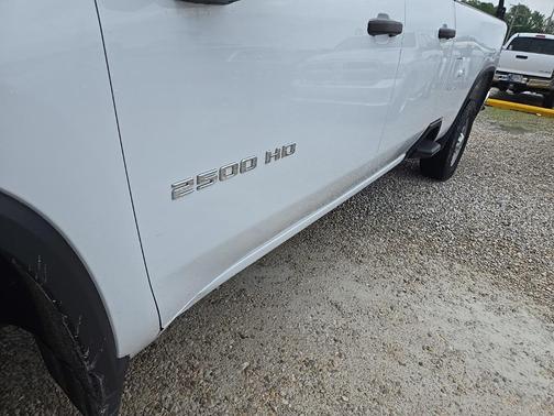 2022 Chevrolet Silverado 2500 WT