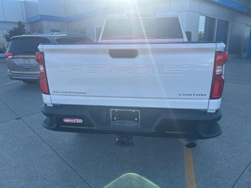 2021 Chevrolet Silverado 2500 Custom