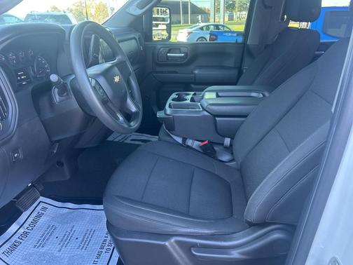 2021 Chevrolet Silverado 2500 Custom