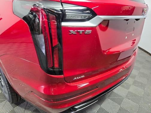 2025 Cadillac XT6 Sport AWD