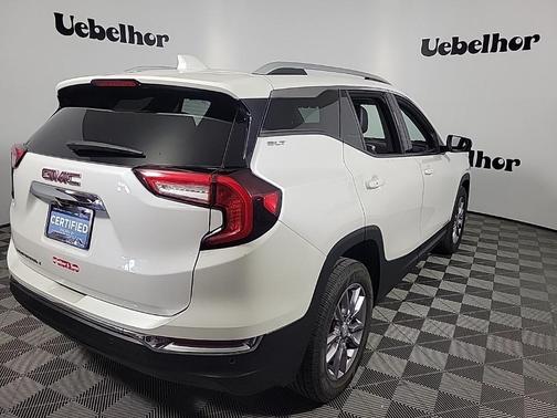 2022 GMC Terrain SLT