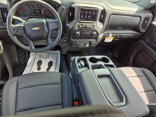 2025 Chevrolet Silverado 2500 WT