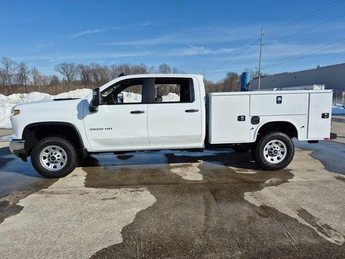 2026 Chevrolet Silverado 3500 WT