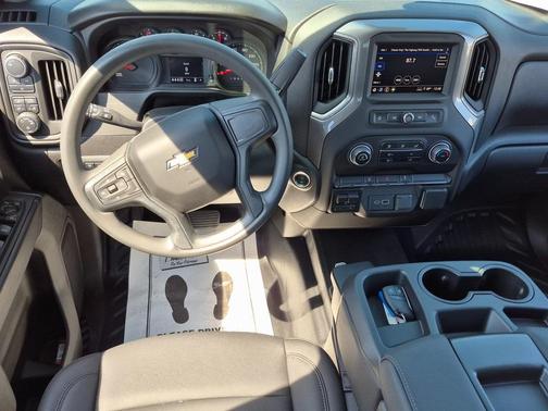 2025 Chevrolet Silverado 2500 WT