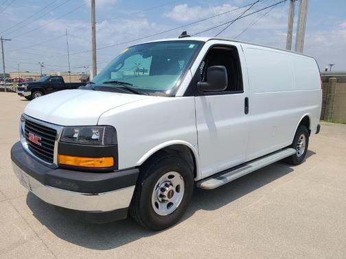 Photo 2 of 13 of 2020 GMC Savana 2500 Work Van