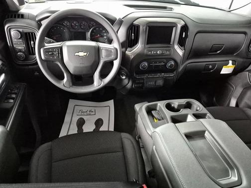 2026 Chevrolet Silverado 2500 Custom