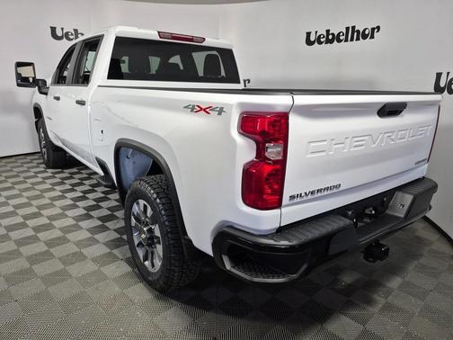 2026 Chevrolet Silverado 2500 Custom