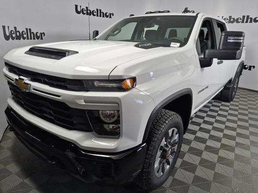 2026 Chevrolet Silverado 2500 Custom