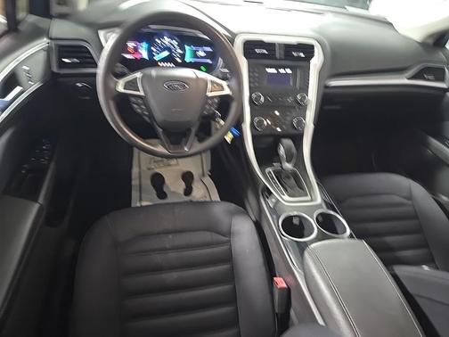 2014 Ford Fusion Hybrid SE