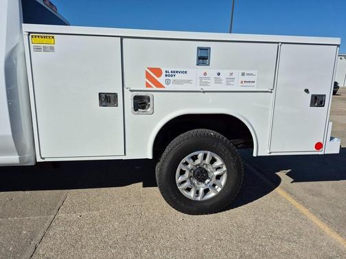2025 Chevrolet Silverado 2500 WT