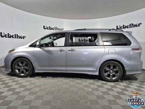 2016 Toyota Sienna SE Premium