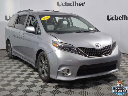 2016 Toyota Sienna SE Premium