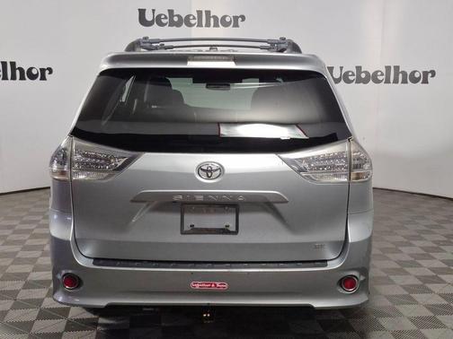 2016 Toyota Sienna SE Premium