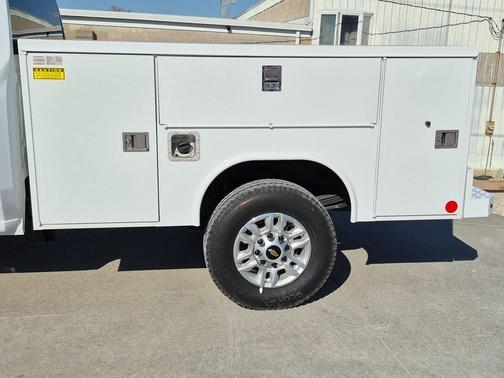 2025 Chevrolet Silverado 2500 WT