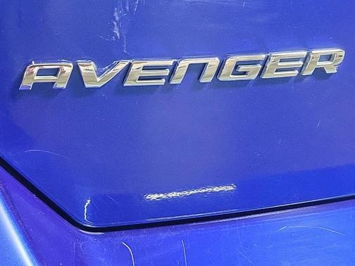 2013 Dodge Avenger SE
