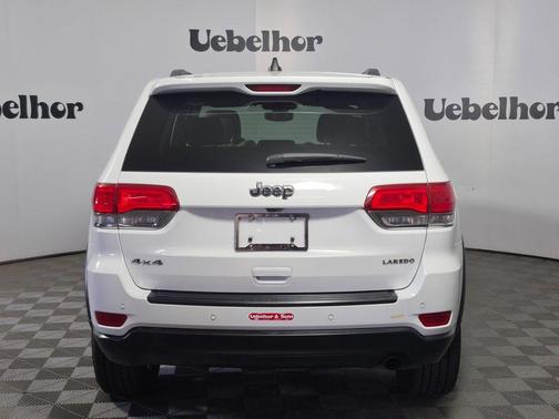 2017 Jeep Grand Cherokee Laredo