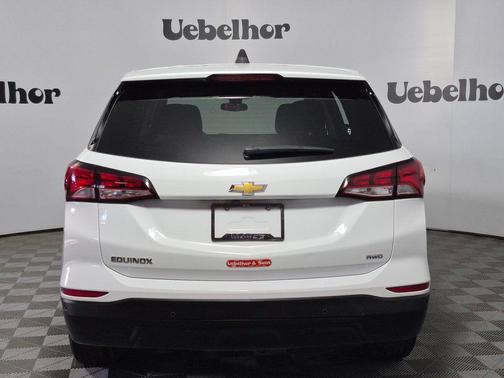 2022 Chevrolet Equinox LS