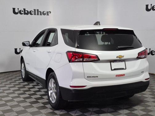 2022 Chevrolet Equinox LS