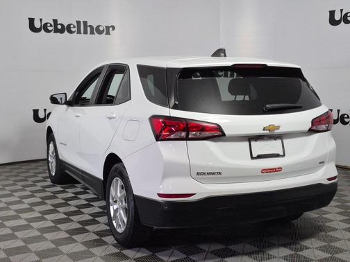 2022 Chevrolet Equinox LS