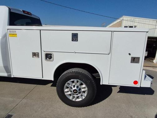 2025 Chevrolet Silverado 2500 WT