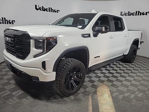 2022 GMC Sierra 1500 AT4