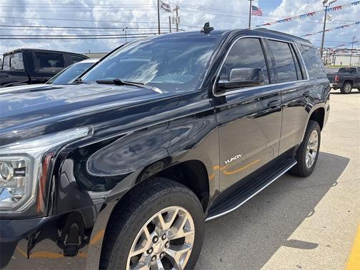 2019 GMC Yukon SLE