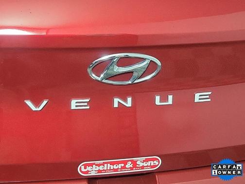 2024 Hyundai VENUE SEL