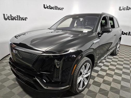 2026 Cadillac VISTIQ Luxury