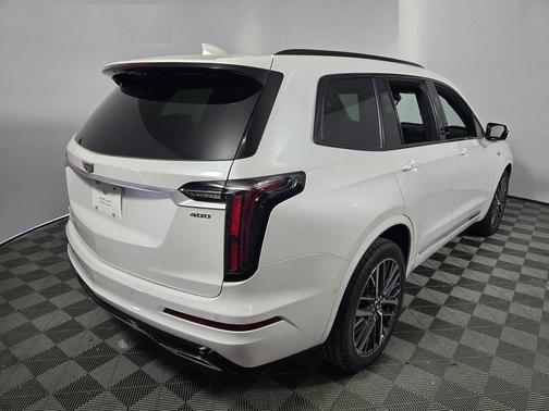 2025 Cadillac XT6 Sport AWD
