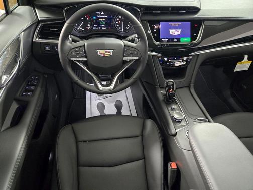 2025 Cadillac XT6 Sport AWD