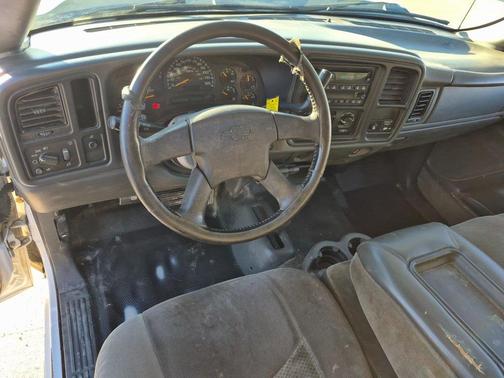 2005 Chevrolet Silverado 2500 LS H/D Extended Cab