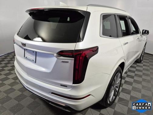 2025 Cadillac XT6 Premium Luxury FWD