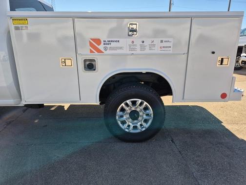 2025 Chevrolet Silverado 2500 WT