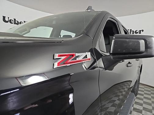 2022 Chevrolet Silverado 1500 Custom Trail Boss