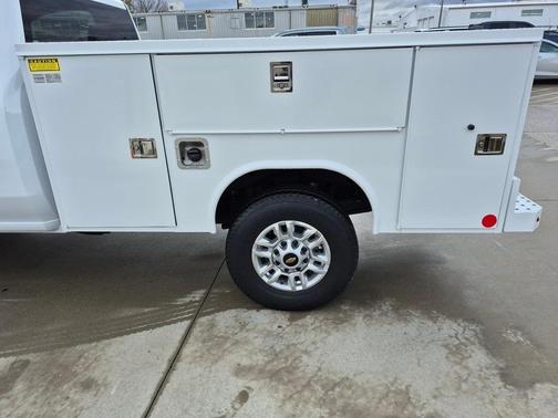 2025 Chevrolet Silverado 2500 WT