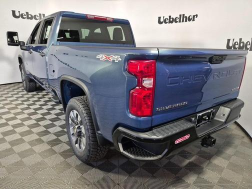 2026 Chevrolet Silverado 2500 Custom