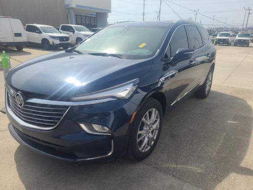 2023 Buick Enclave Premium