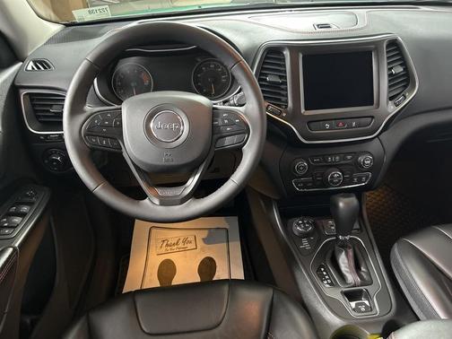 2022 Jeep Cherokee Trailhawk