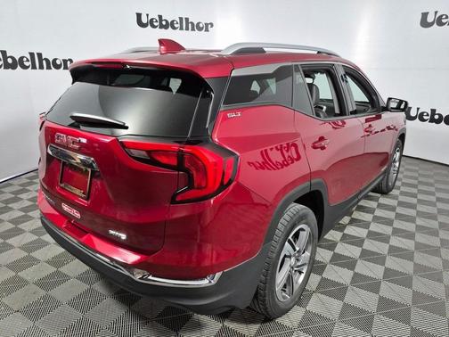 2021 GMC Terrain SLT