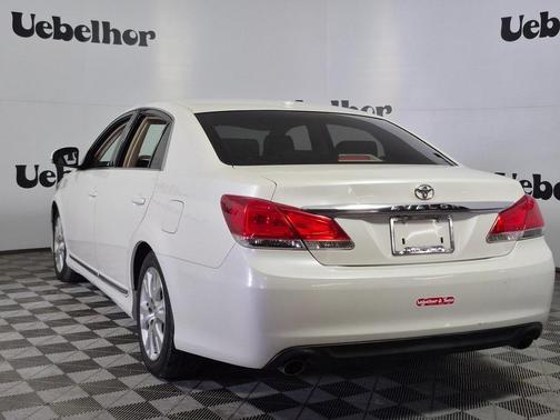 2011 Toyota Avalon 